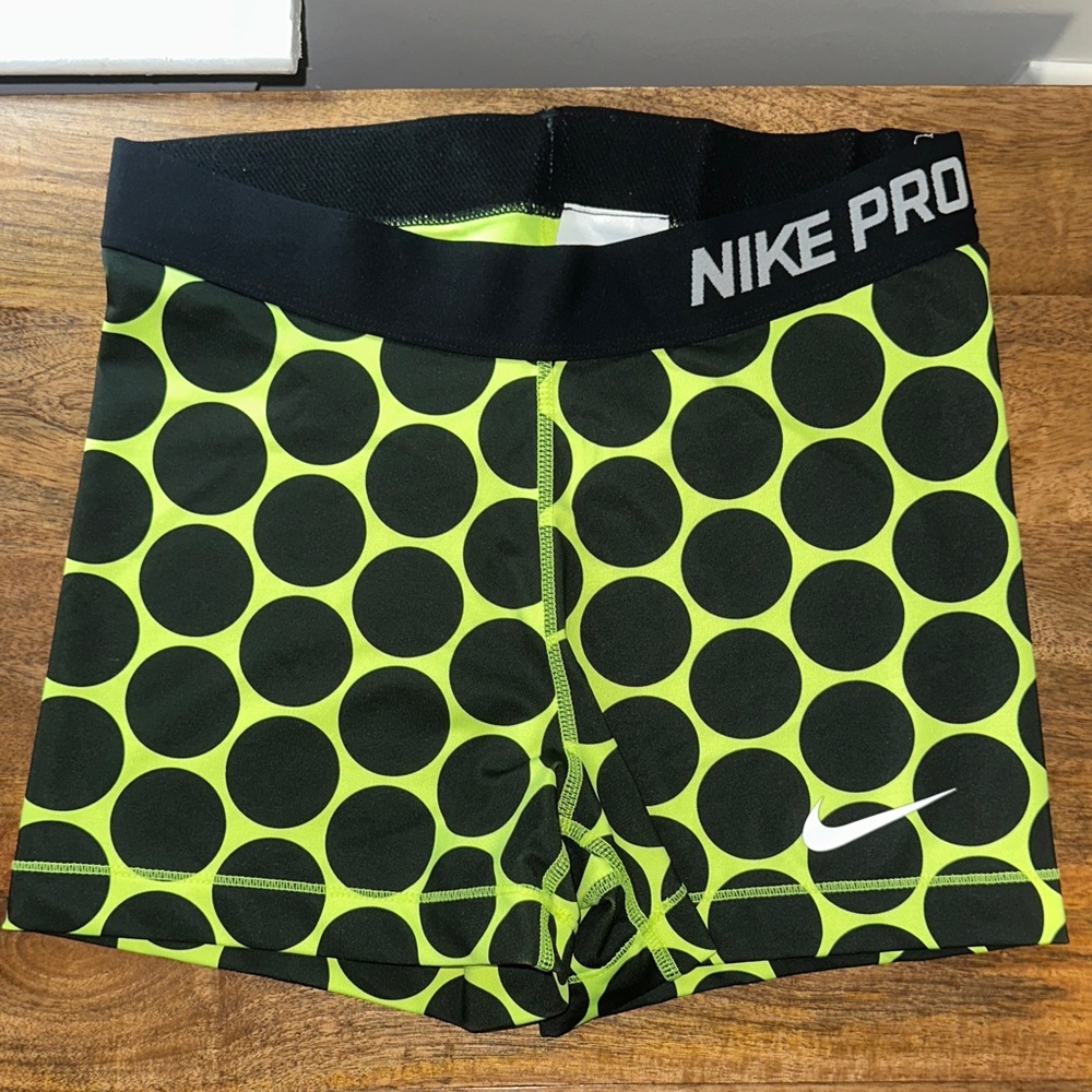 Nike Pro Women's Black and Neon Green Athletic Shorts